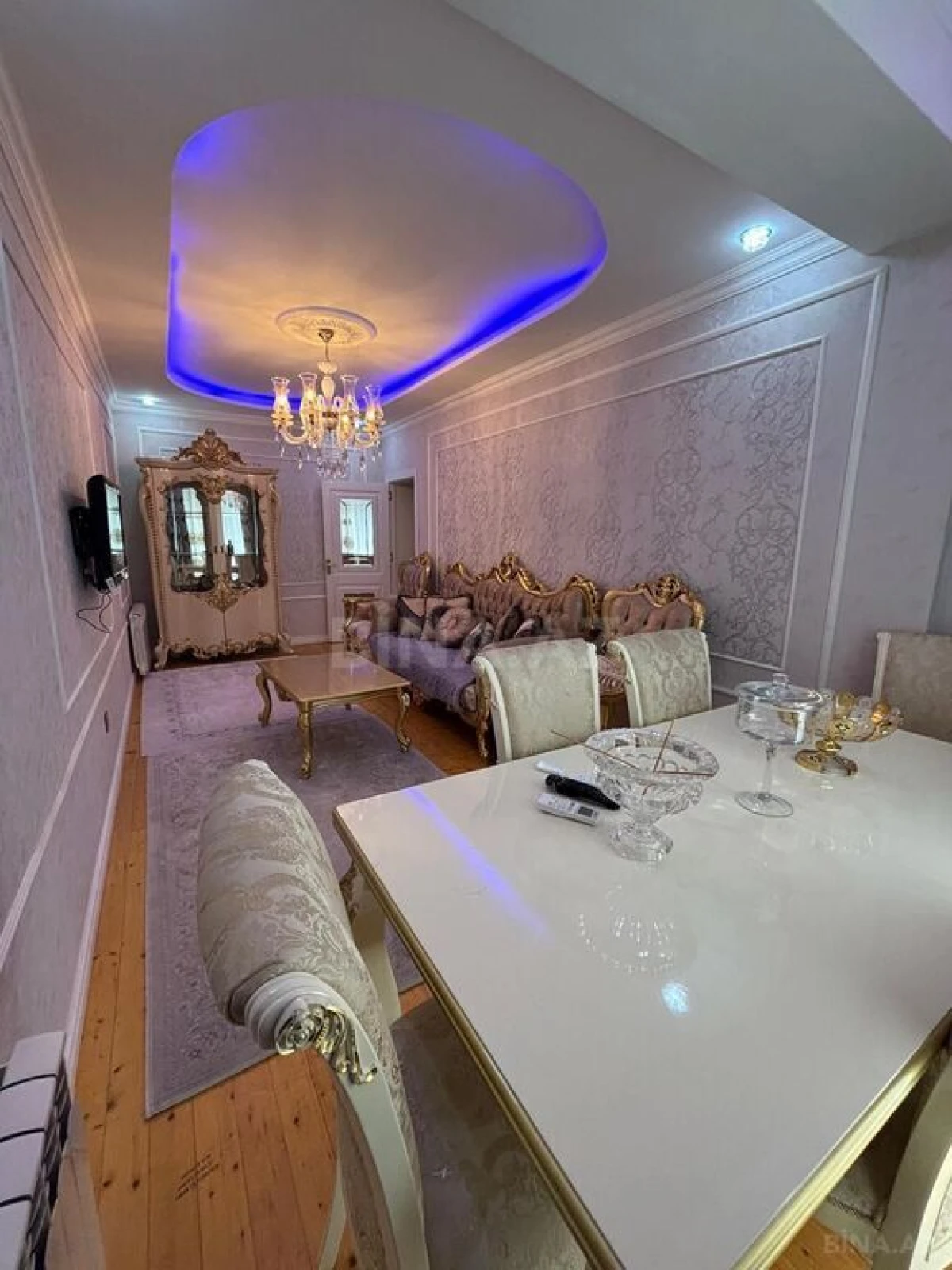 Satılır 2 otaqlı mənzil 53 m²