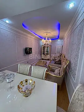 Satılır 2 otaqlı mənzil 53 m² — Bakı, Həzi Aslanov qəs. 2 otaq 53.00 m²