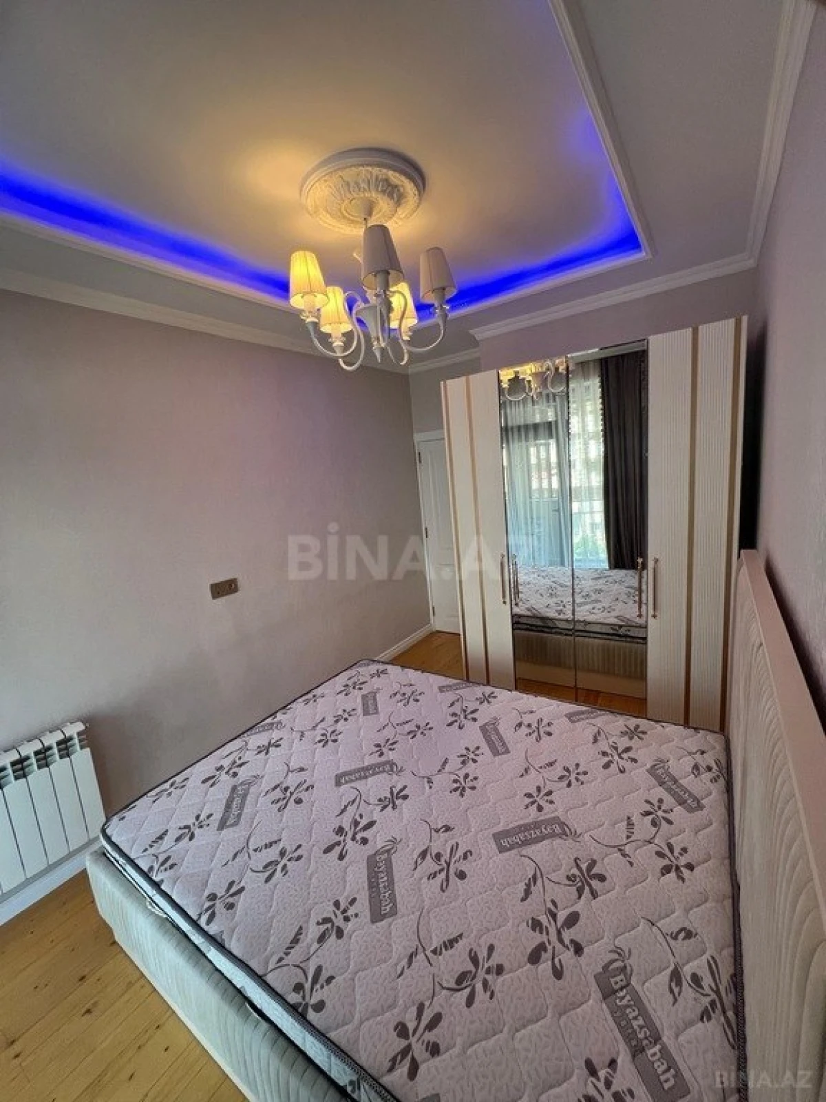 Satılır 2 otaqlı mənzil 53 m²