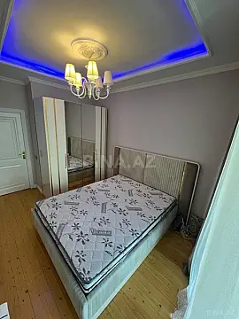 Satılır 2 otaqlı mənzil 53 m²
