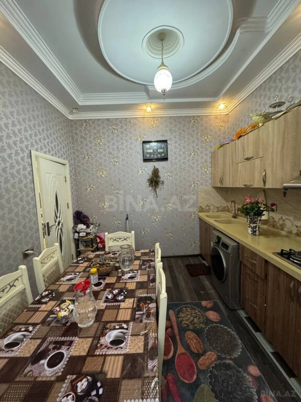 Satılır 5 otaqlı həyət evi 200 m²
