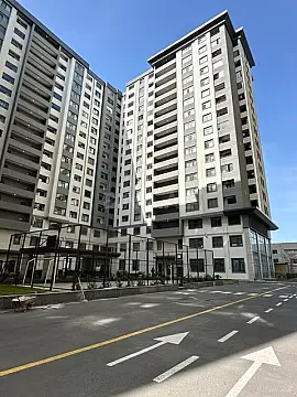 Satılır 3 otaqlı mənzil 160 m² — Bakı 3 otaq 160.00 m²