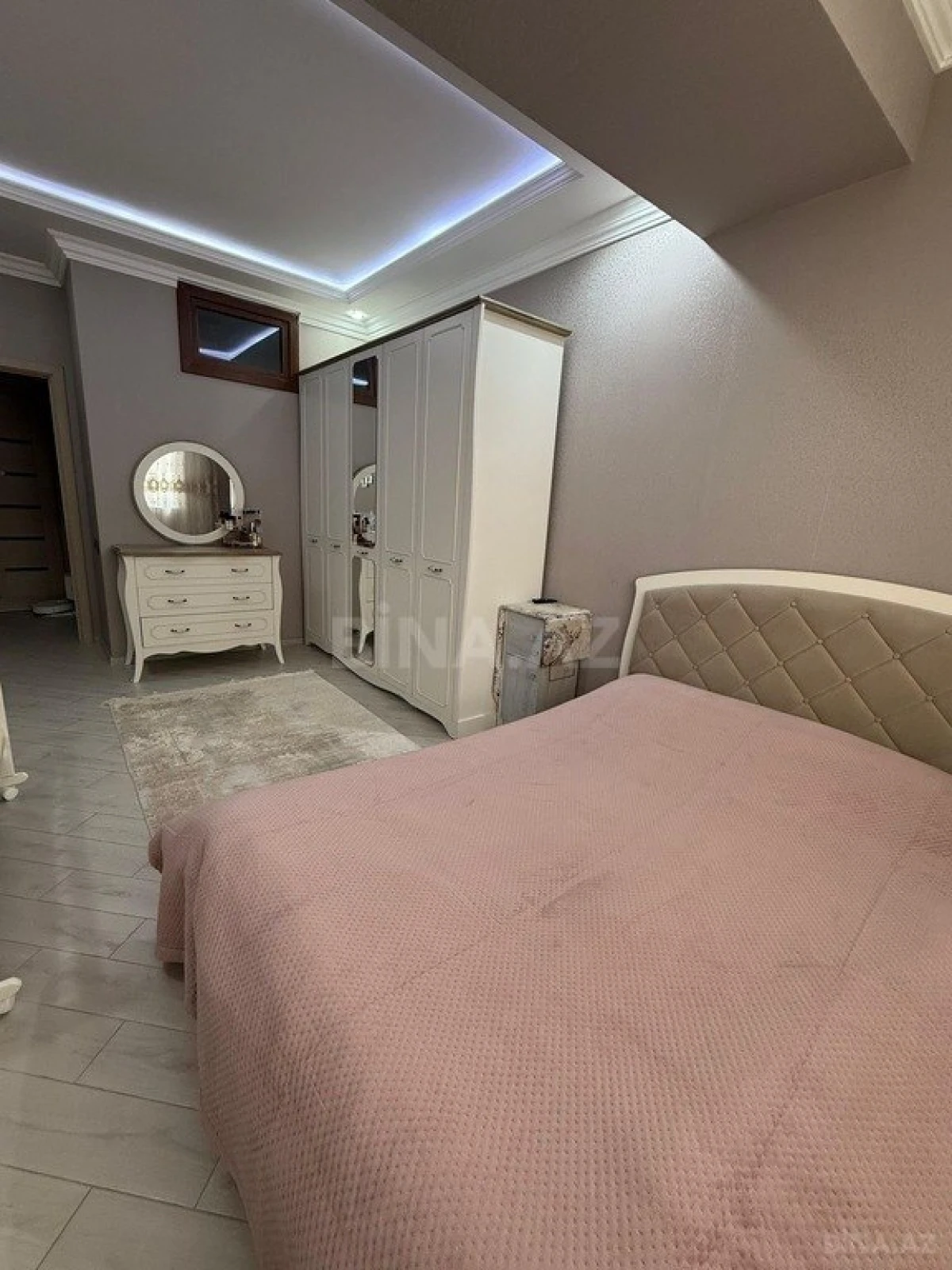 Satılır 3 otaqlı mənzil 82 m²
