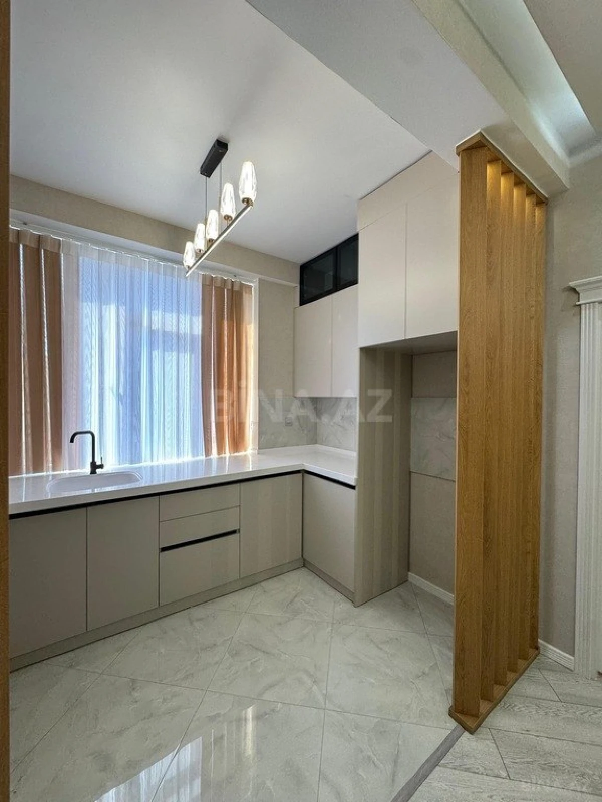 Satılır 3 otaqlı mənzil 68 m²