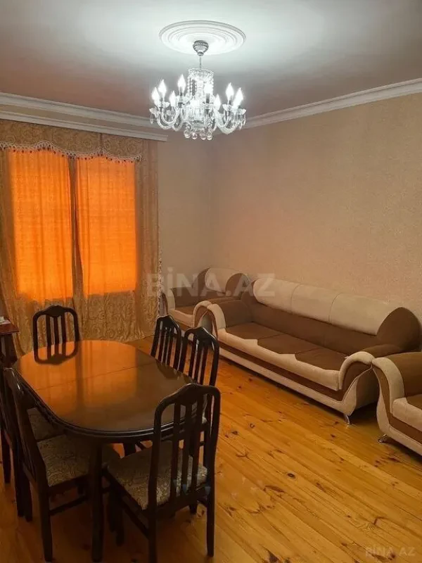 Kirayə verilir 5 otaqlı həyət evi 180 m²