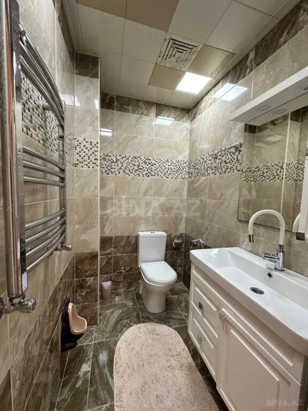 Satılır 3 otaqlı mənzil 117 m²