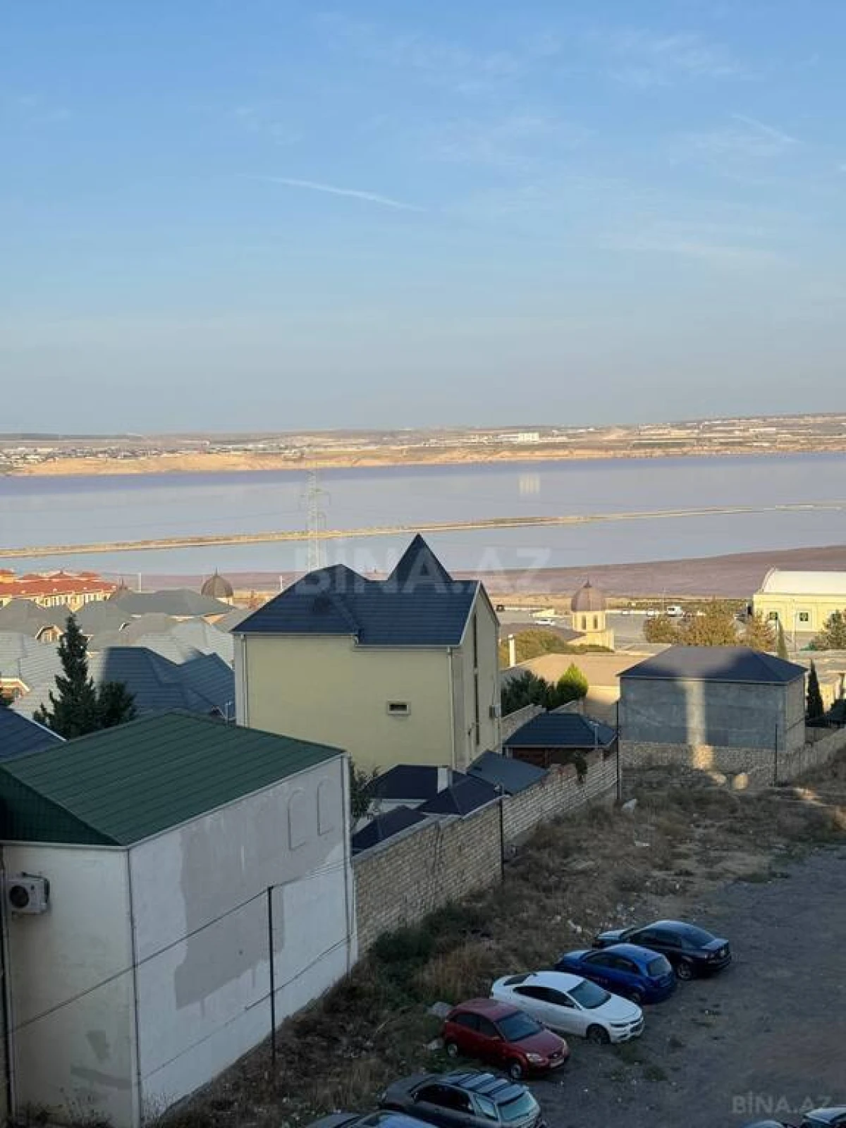 Satılır 2 otaqlı mənzil 60 m²