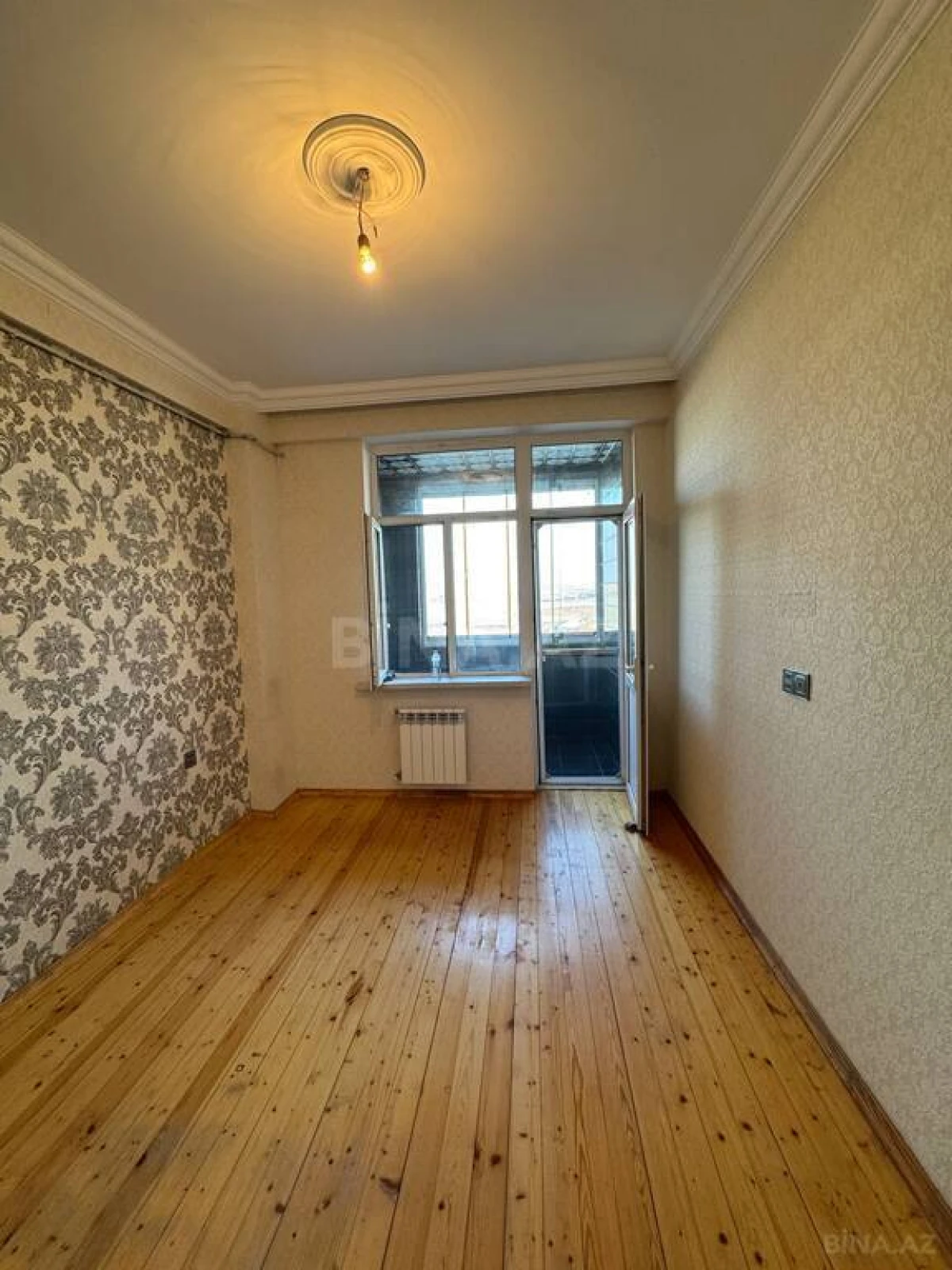 Satılır 2 otaqlı mənzil 60 m²