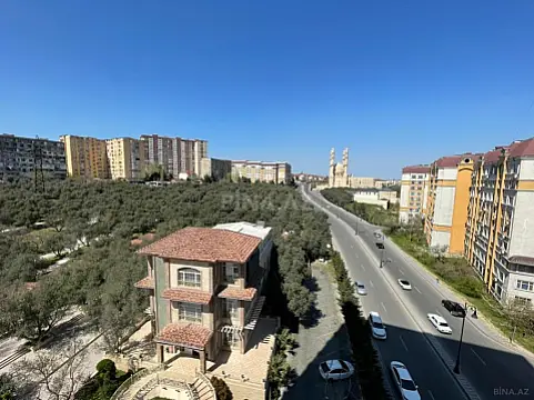 Satılır 4 otaqlı mənzil 164 m²
