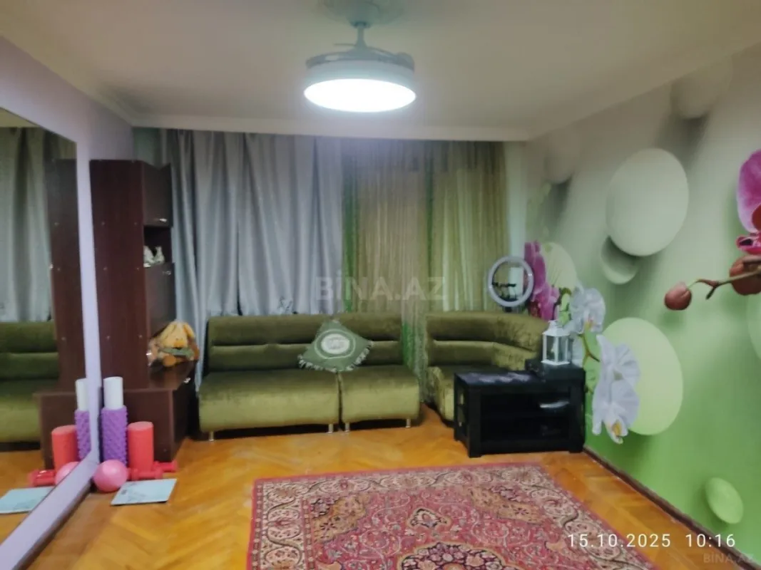 Satılır 4 otaqlı mənzil 70 m²