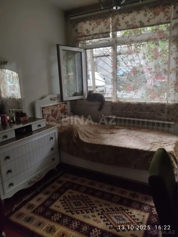 Satılır 4 otaqlı mənzil 70 m²