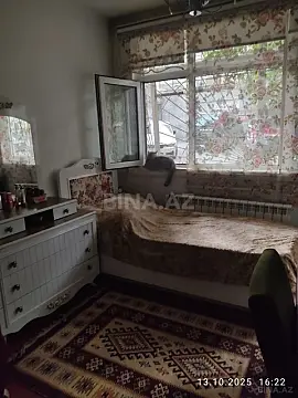 Satılır 4 otaqlı mənzil 70 m²