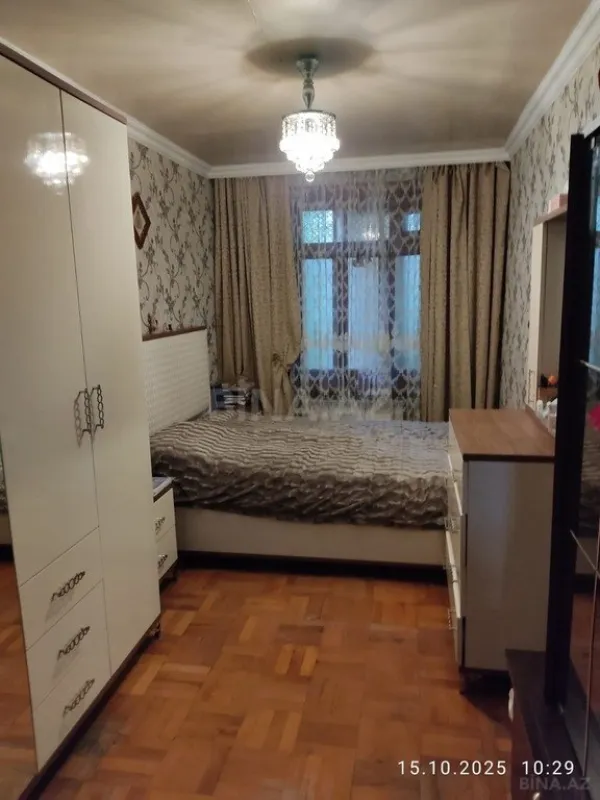Satılır 4 otaqlı mənzil 70 m²