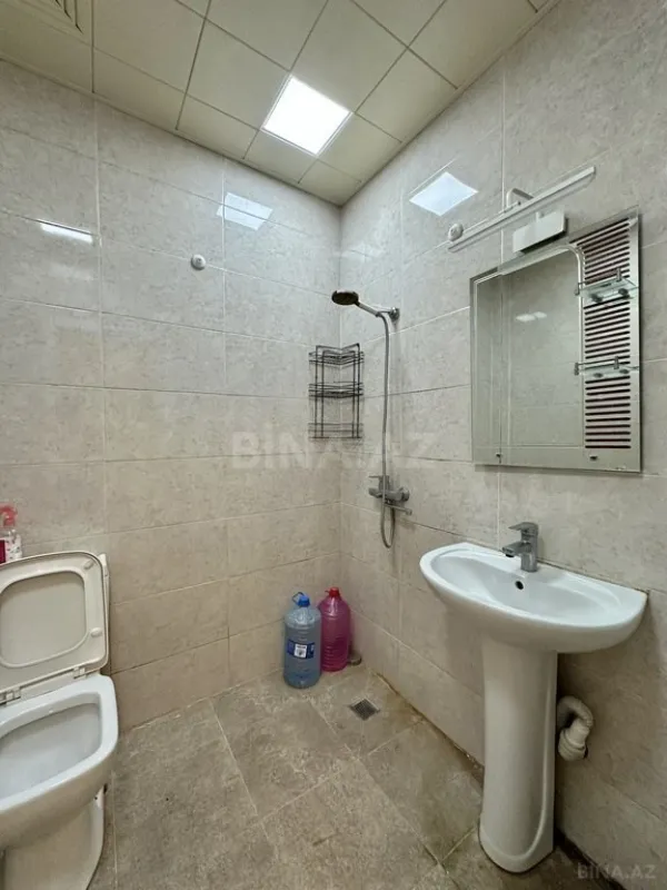 Kirayə verilir 2 otaqlı mənzil 40 m²