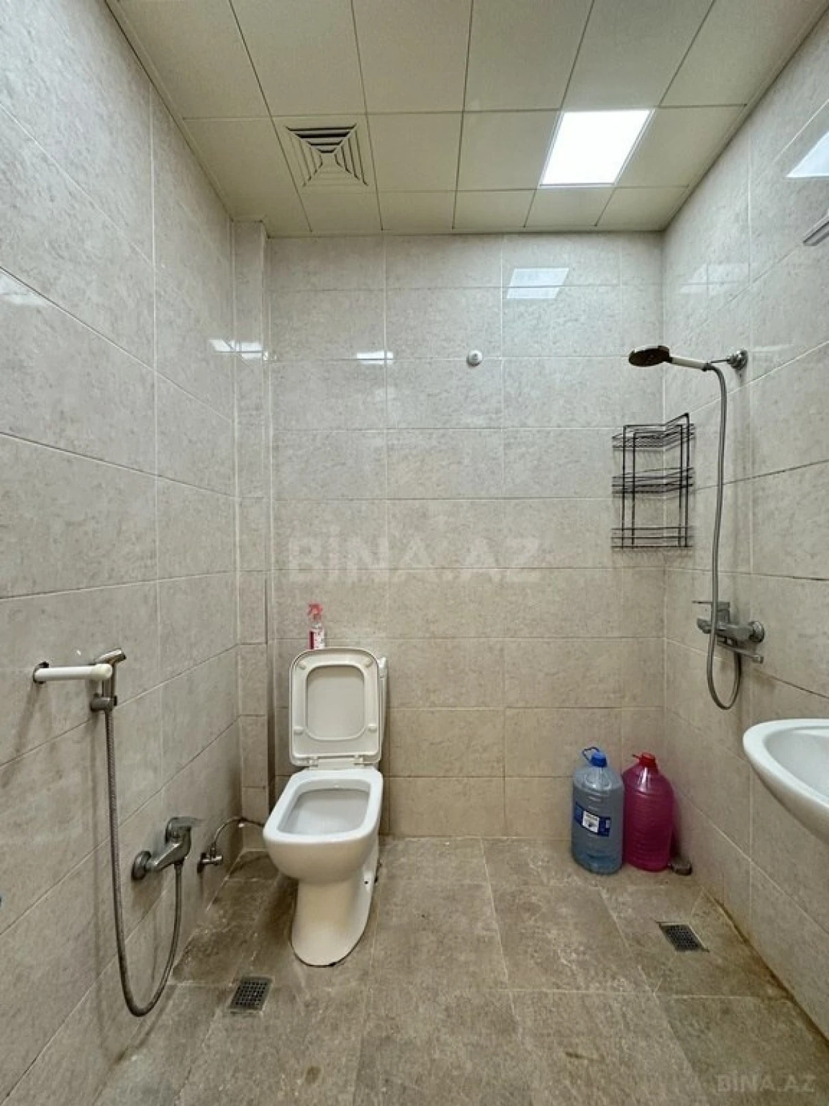Kirayə verilir 2 otaqlı mənzil 40 m²