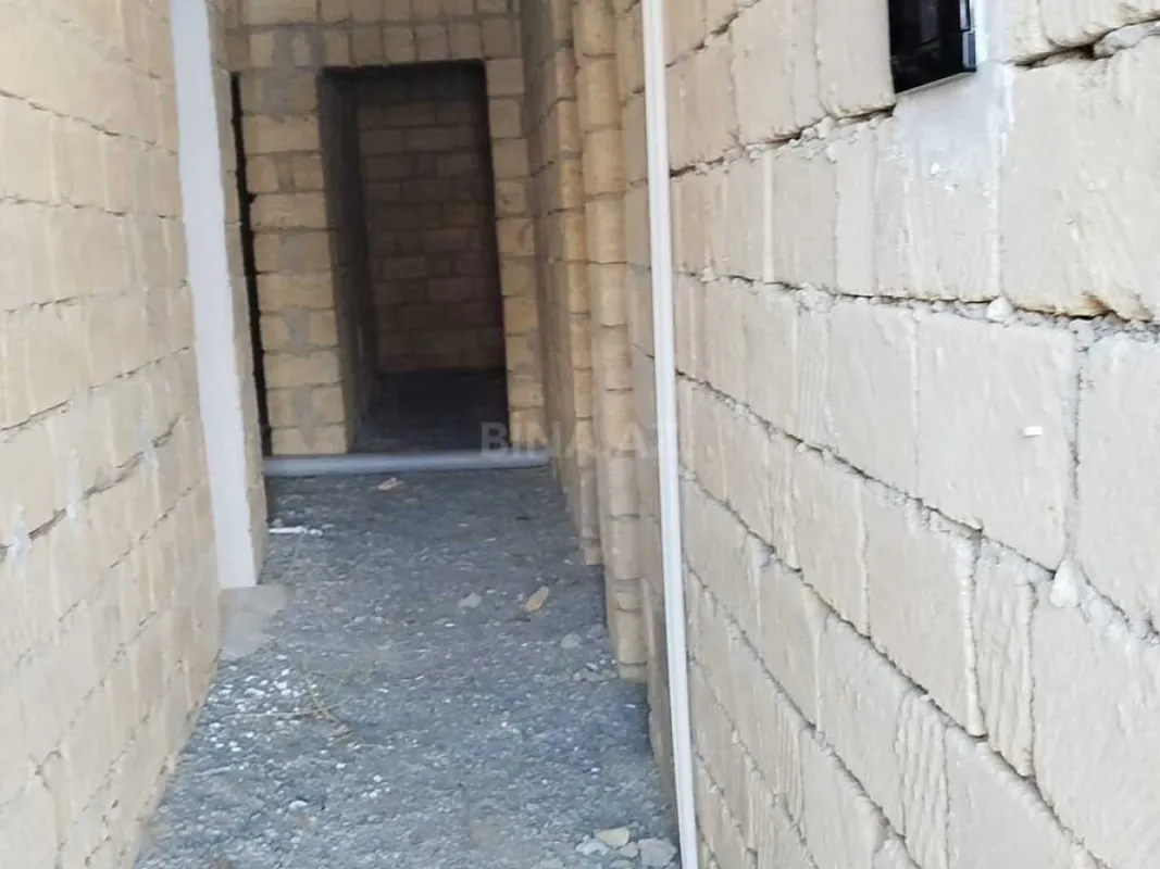 Satılır 7 otaqlı həyət evi 230 m²