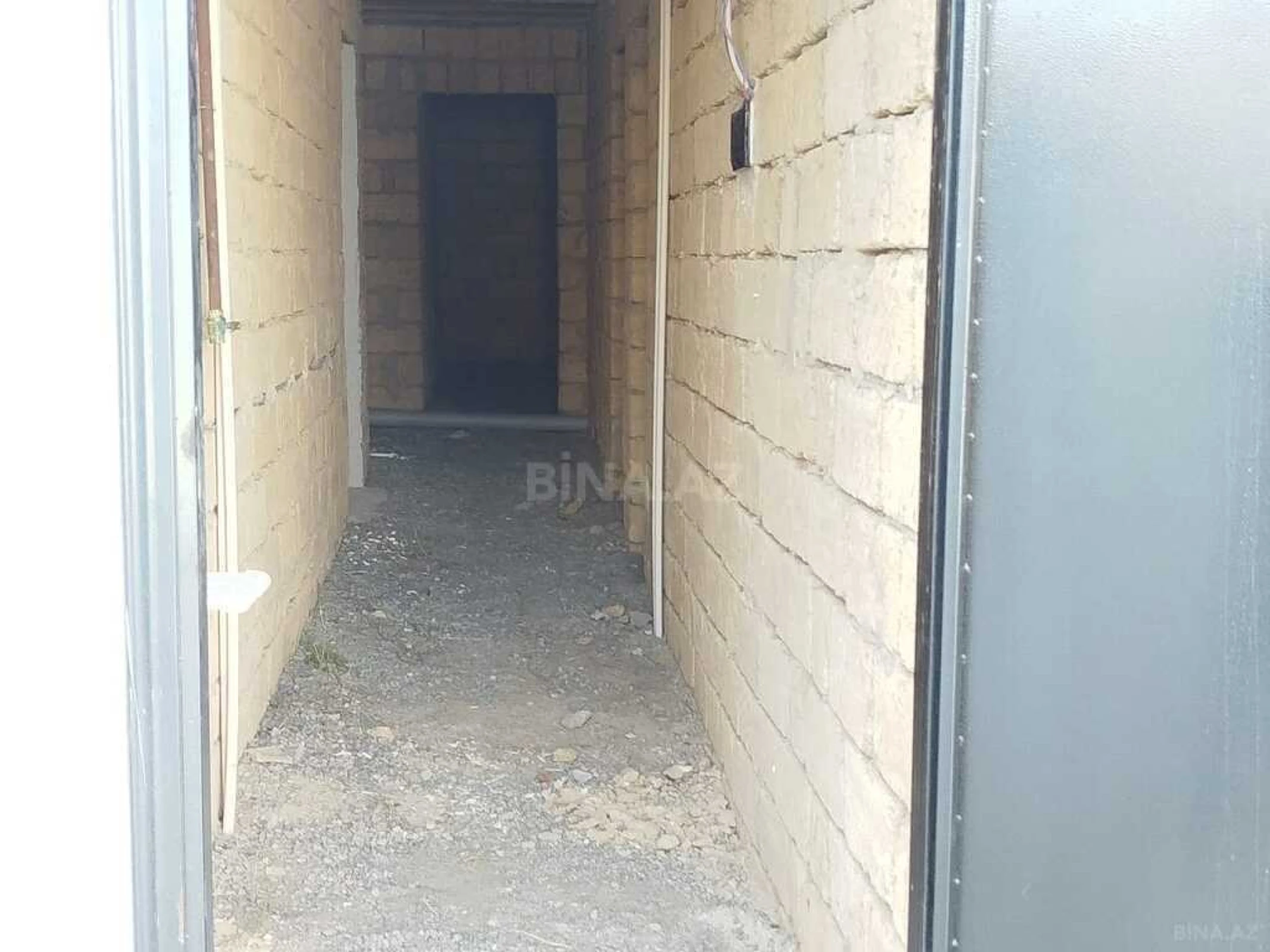 Satılır 7 otaqlı həyət evi 230 m²