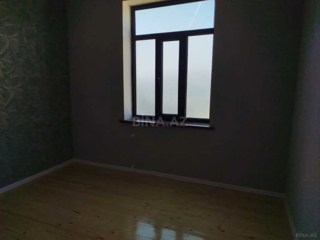Satılır 7 otaqlı həyət evi 230 m²