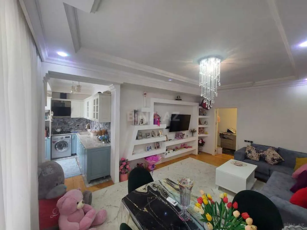 Satılır 1 otaqlı mənzil 63 m²