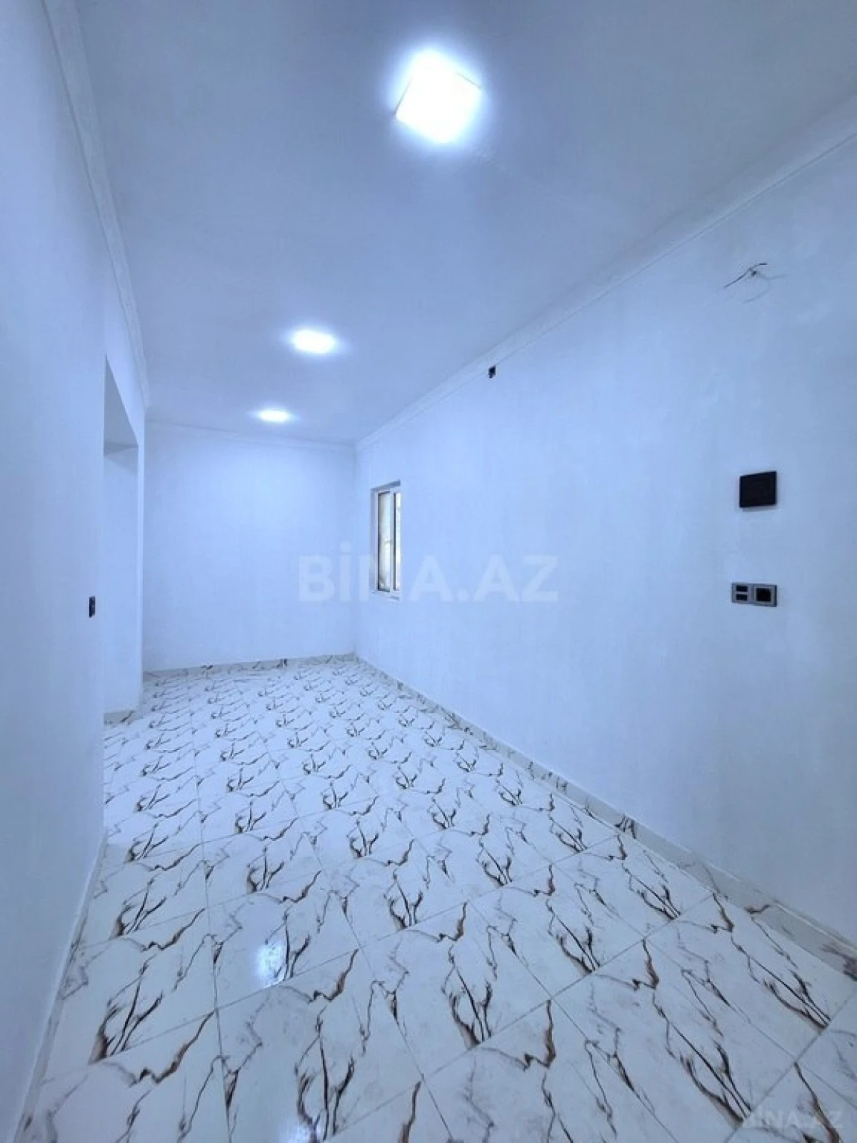 Kirayə verilir 2 otaqlı ofis 40 m²