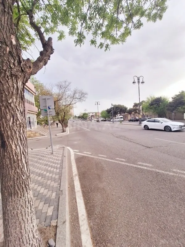 Kirayə verilir 2 otaqlı ofis 40 m²