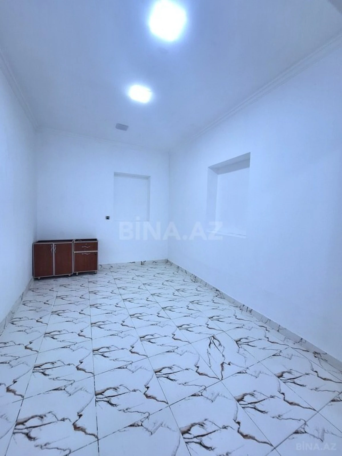 Kirayə verilir 2 otaqlı ofis 40 m²