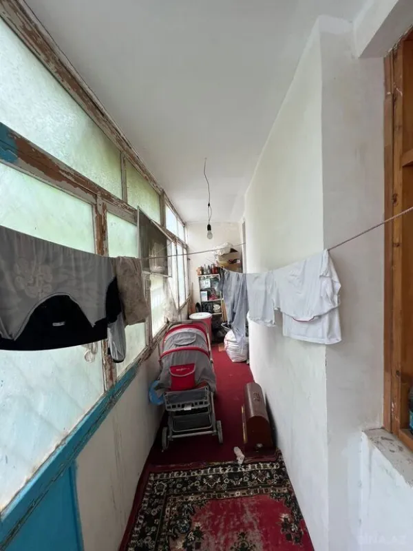 Satılır 4 otaqlı mənzil 110 m²