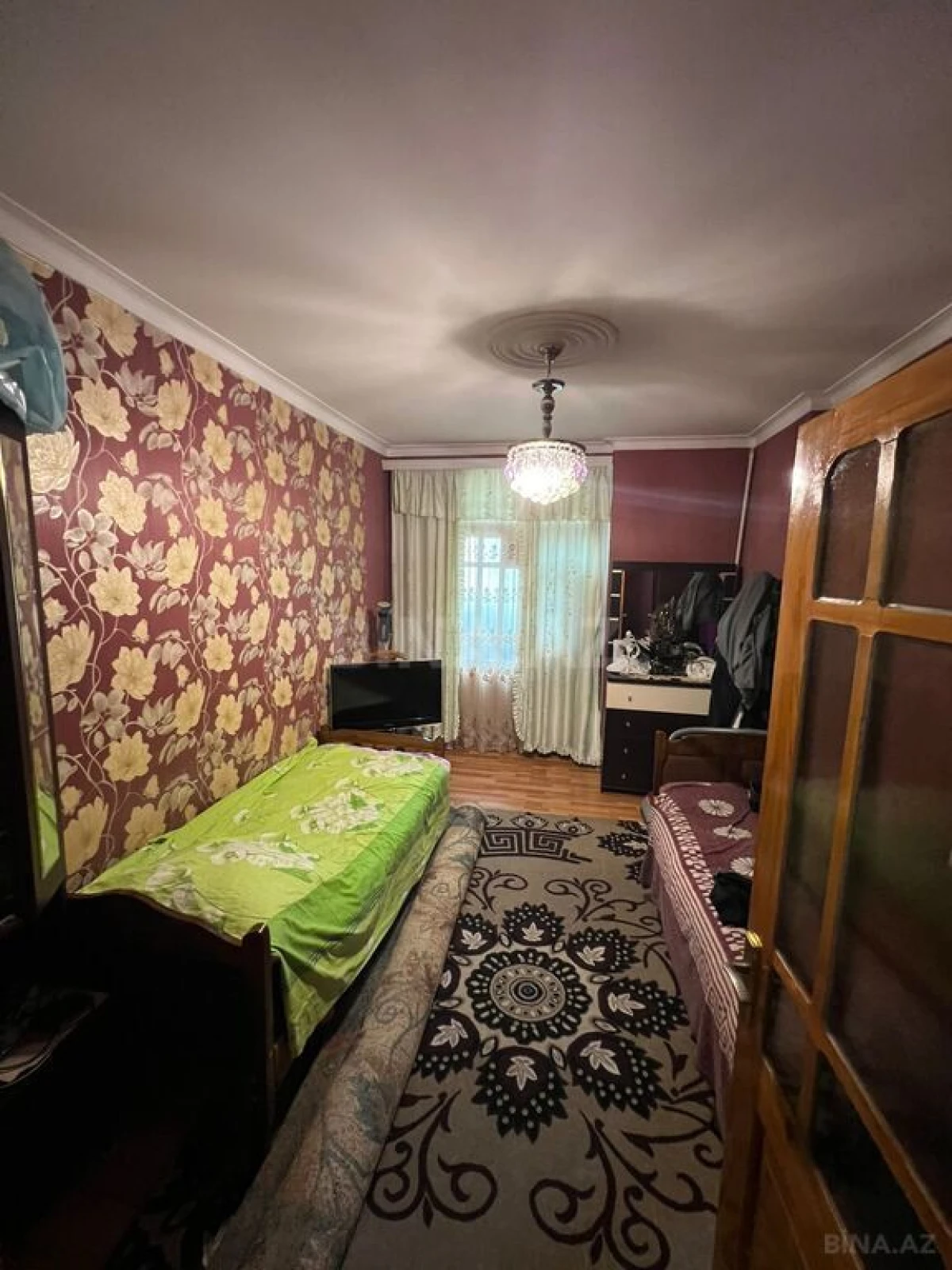 Satılır 4 otaqlı mənzil 110 m²