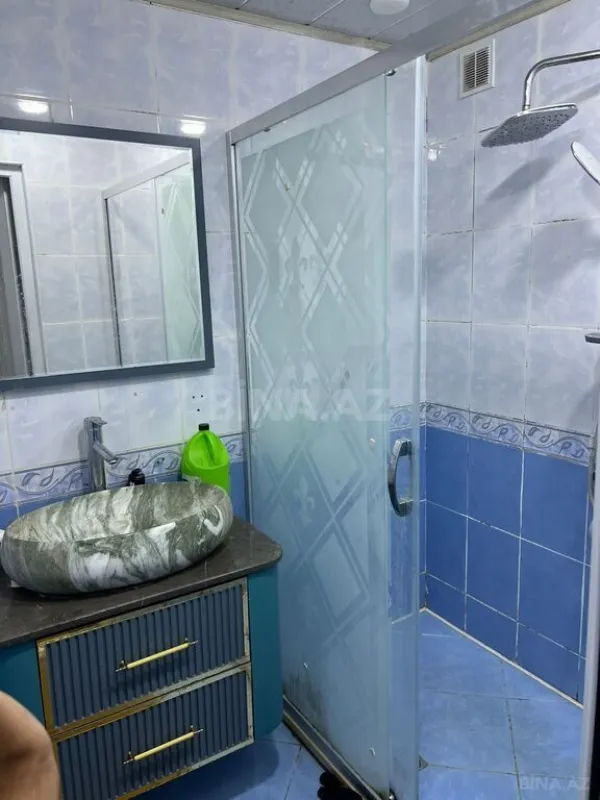 Satılır 4 otaqlı mənzil 110 m²