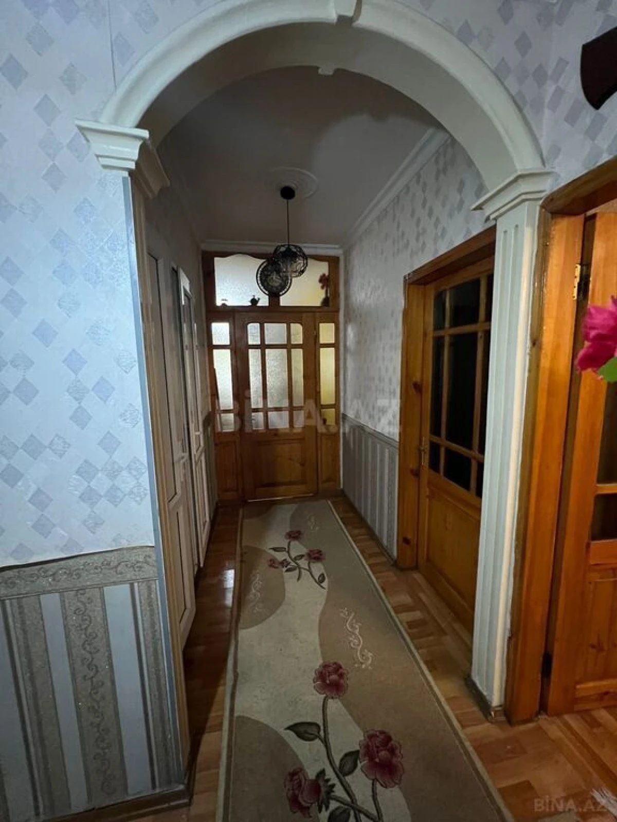 Satılır 4 otaqlı mənzil 110 m²
