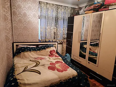 Satılır 4 otaqlı mənzil 110 m²