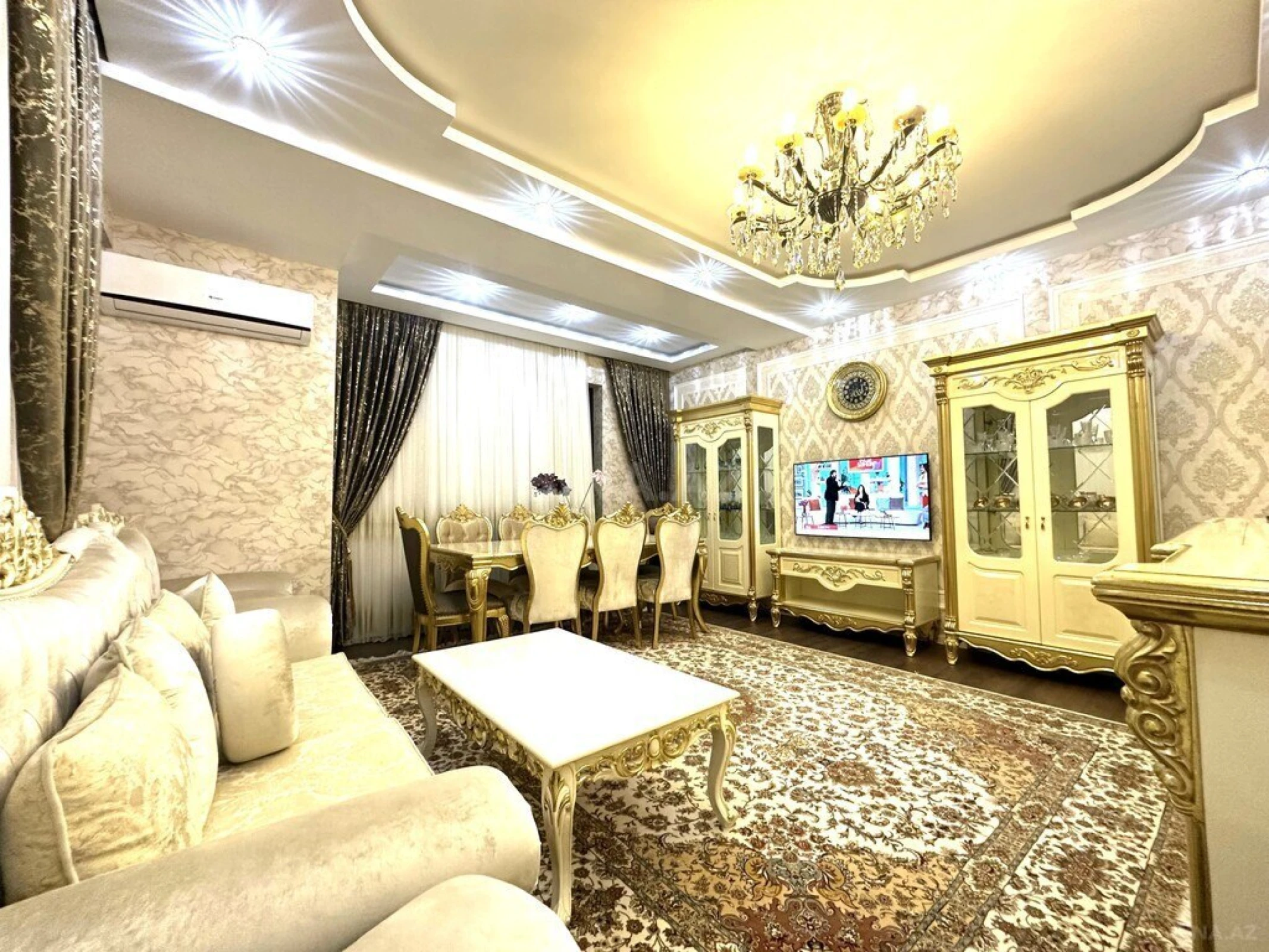 Satılır 3 otaqlı mənzil 116 m²