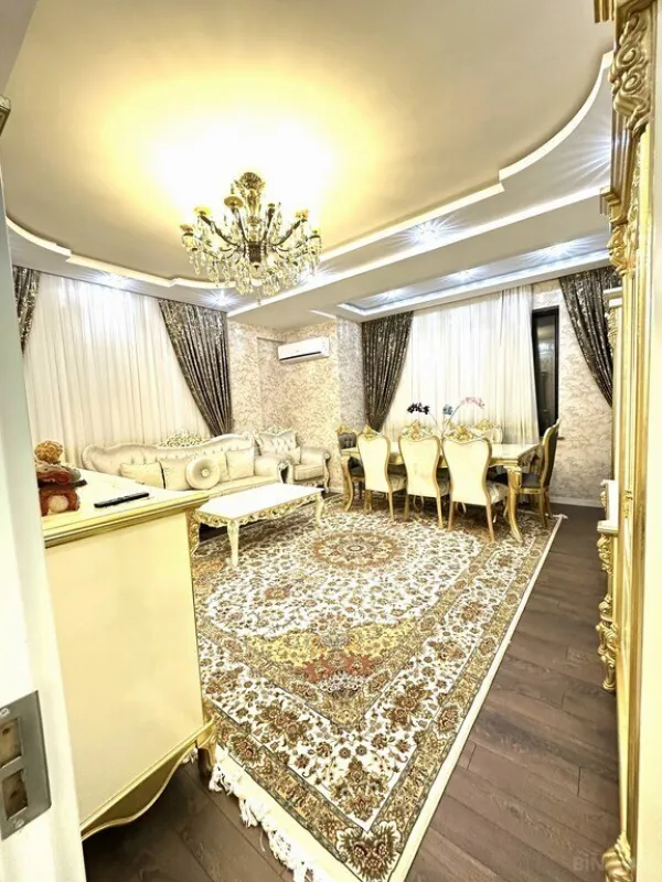 Satılır 3 otaqlı mənzil 116 m²