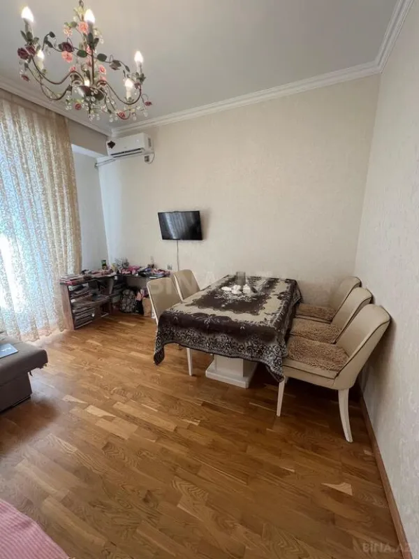 Satılır 3 otaqlı mənzil 75 m²