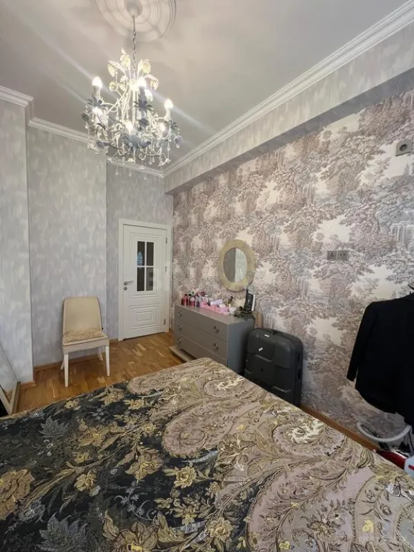 Satılır 3 otaqlı mənzil 75 m²