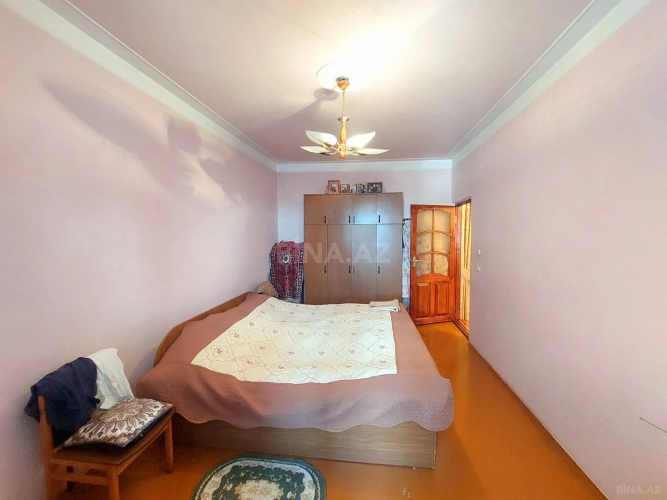 Satılır 4 otaqlı mənzil 101 m²
