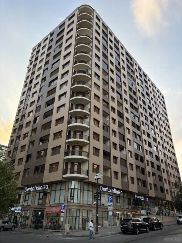 Satılır 2 otaqlı mənzil 69.5 m²