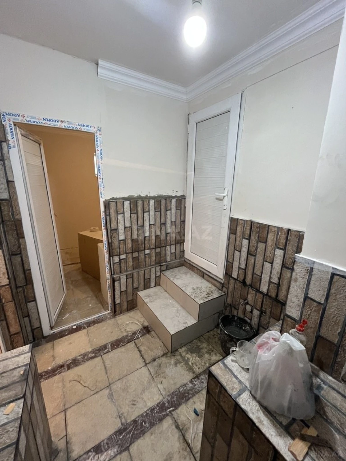 Satılır obyekt 65 m²