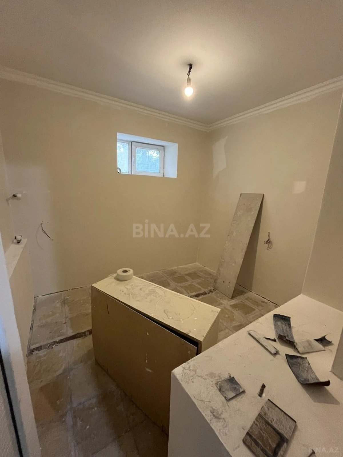 Satılır obyekt 65 m²