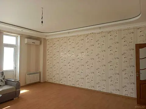 Satılır 3 otaqlı mənzil 143 m²