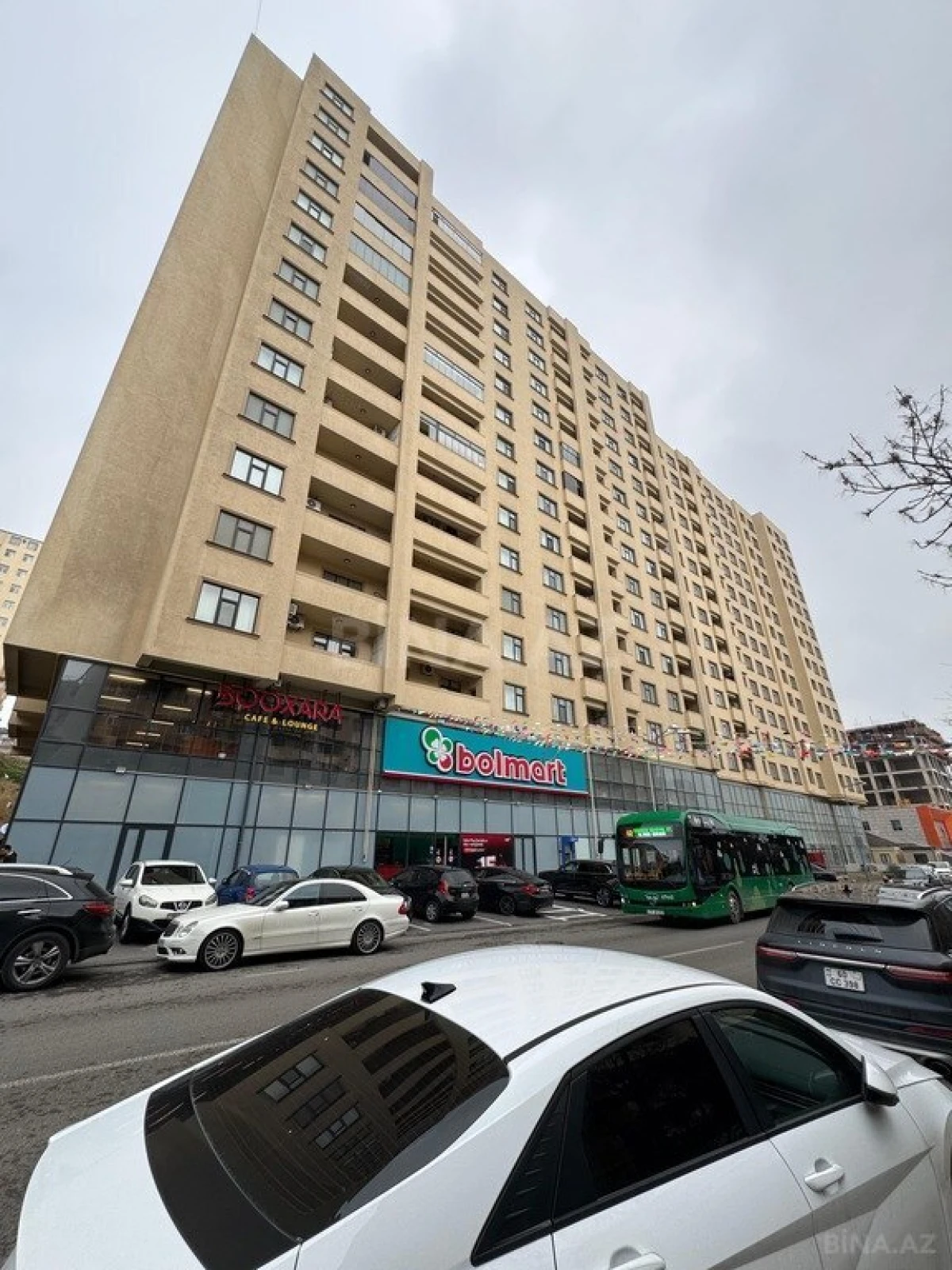 Satılır 3 otaqlı mənzil 68 m²