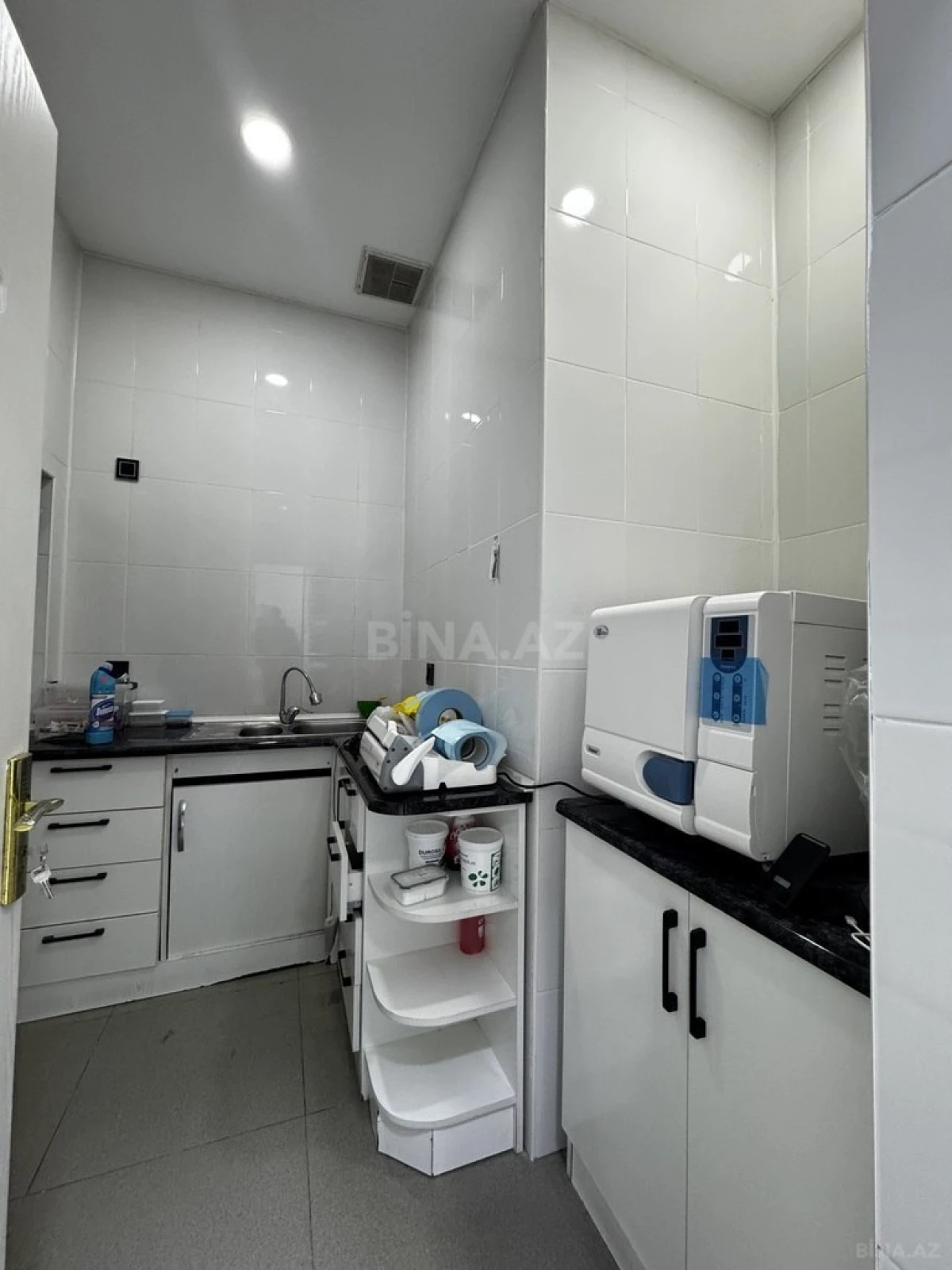 Satılır obyekt 45 m²