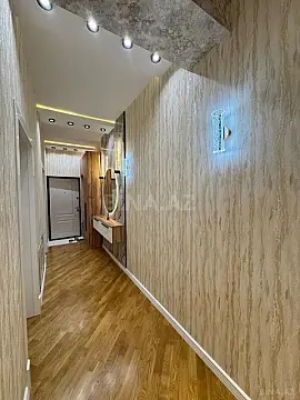 Satılır 2 otaqlı mənzil 90 m²