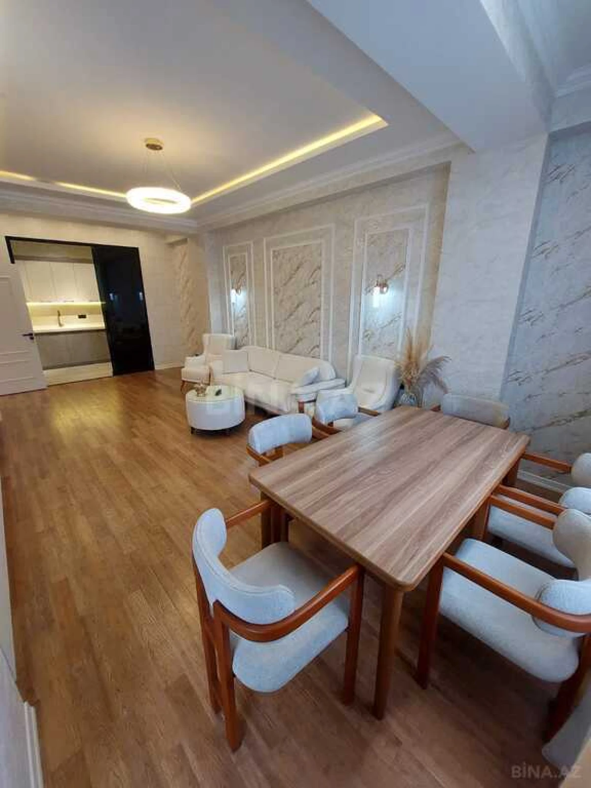 Satılır 3 otaqlı mənzil 100 m²