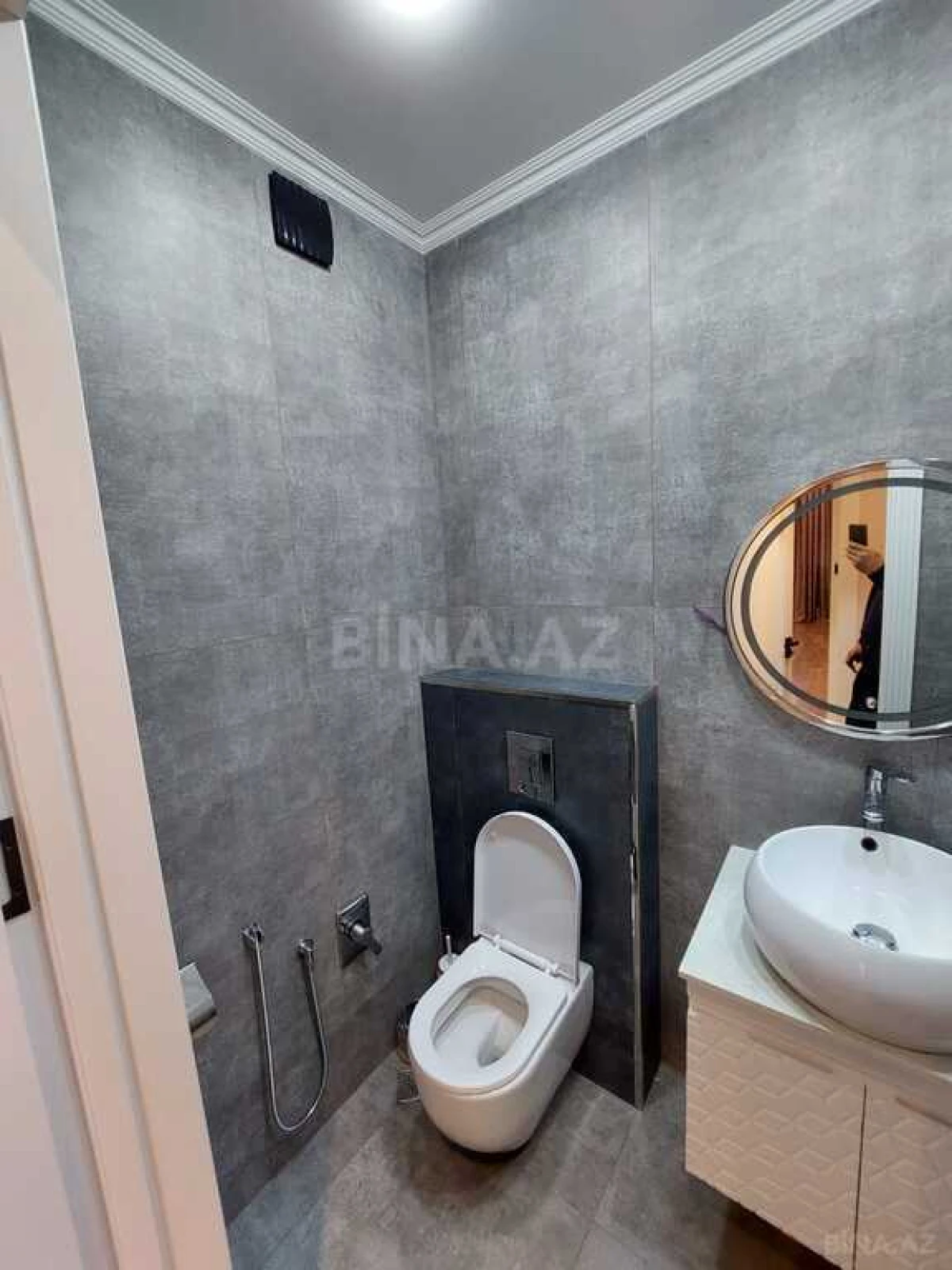 Satılır 3 otaqlı mənzil 100 m²