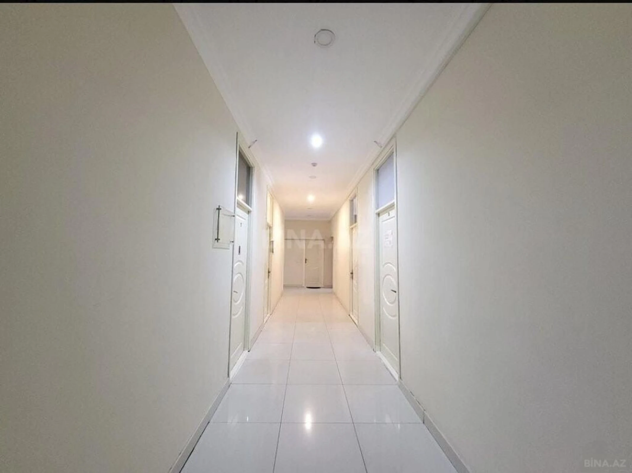 Kirayə verilir 1 otaqlı ofis 25 m²