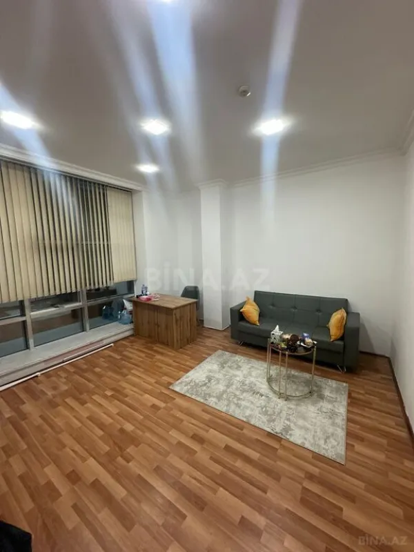 Kirayə verilir 1 otaqlı ofis 25 m²