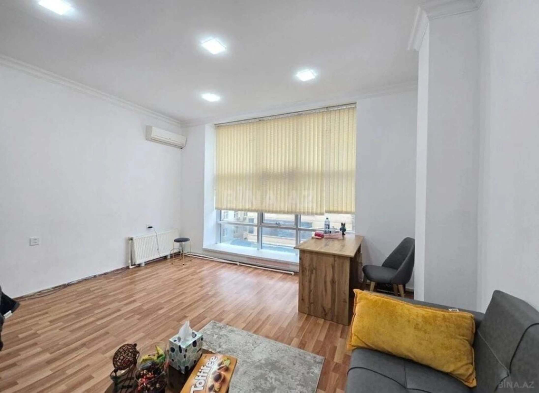 Kirayə verilir 1 otaqlı ofis 25 m²