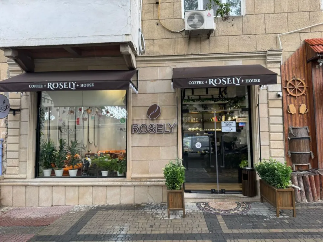 Satılır obyekt 40 m²