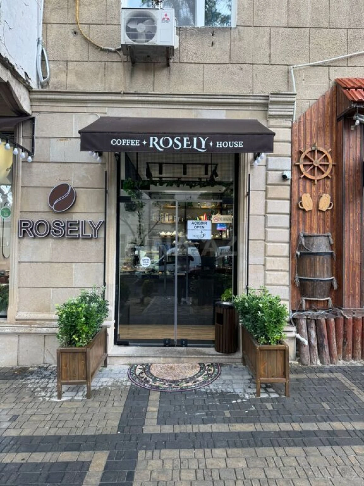 Satılır obyekt 40 m²